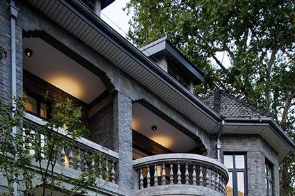 The Yihe Mansions