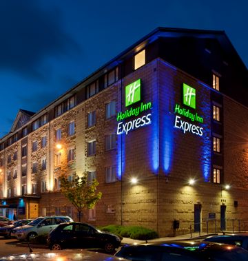 Holiday Inn Express Edinburgh Waterfront