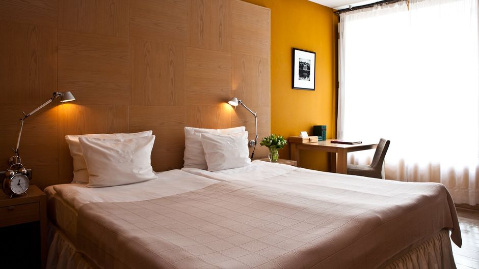 The Three Sisters Hotel Room