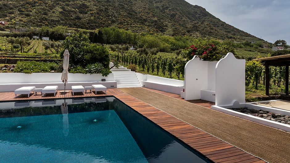 Capofaro Malvasia & Resort Pool