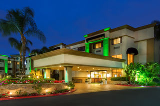 Holiday Inn Orange County Airport