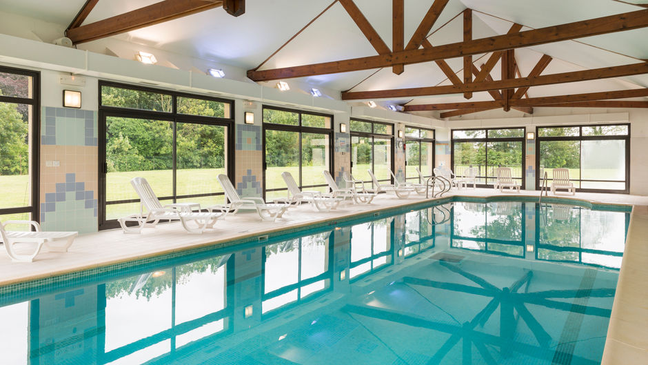 Holiday Inn Coquelles Calais Pool