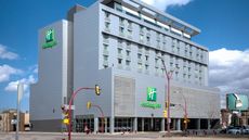 Holiday Inn Suites Saskatoon Downtown