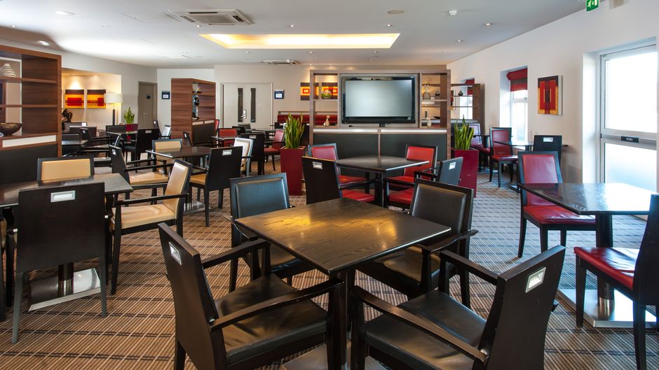 Holiday Inn Express Bristol North Restaurant