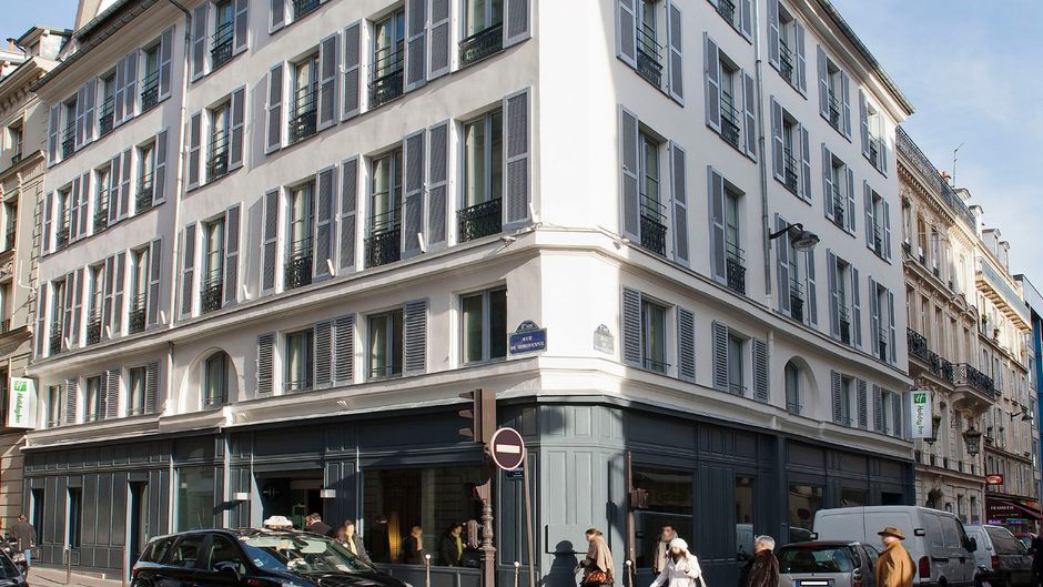 Holiday Inn Paris Elysees Exterior