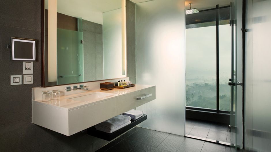 InterContinental Bandung Dago Pakar Room