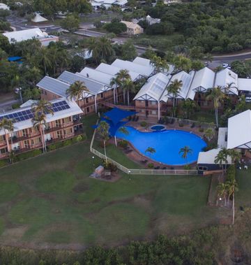 Moonlight Bay Suites