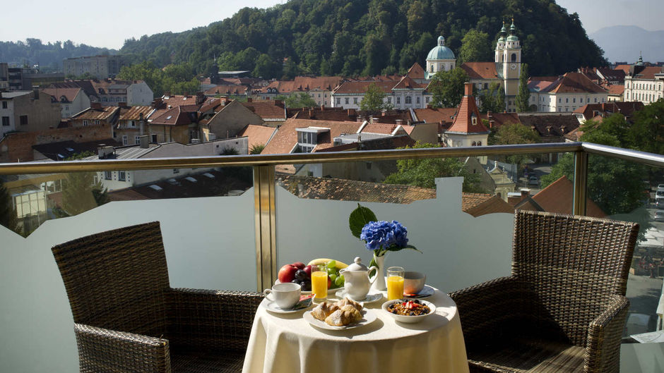 City Hotel Ljubljana Room