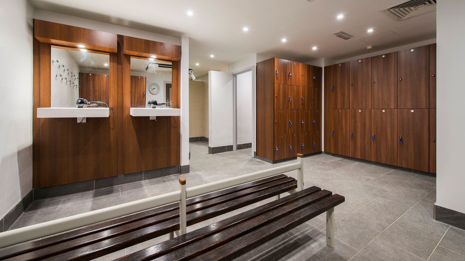 Holiday Inn London Shepperton Lobby