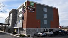 Holiday Inn Express & Suites Johnstown