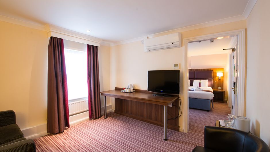 Holiday Inn Milton Keynes - East M1 Suite