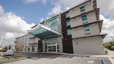 Holiday Inn Express & Stes Miami Airport