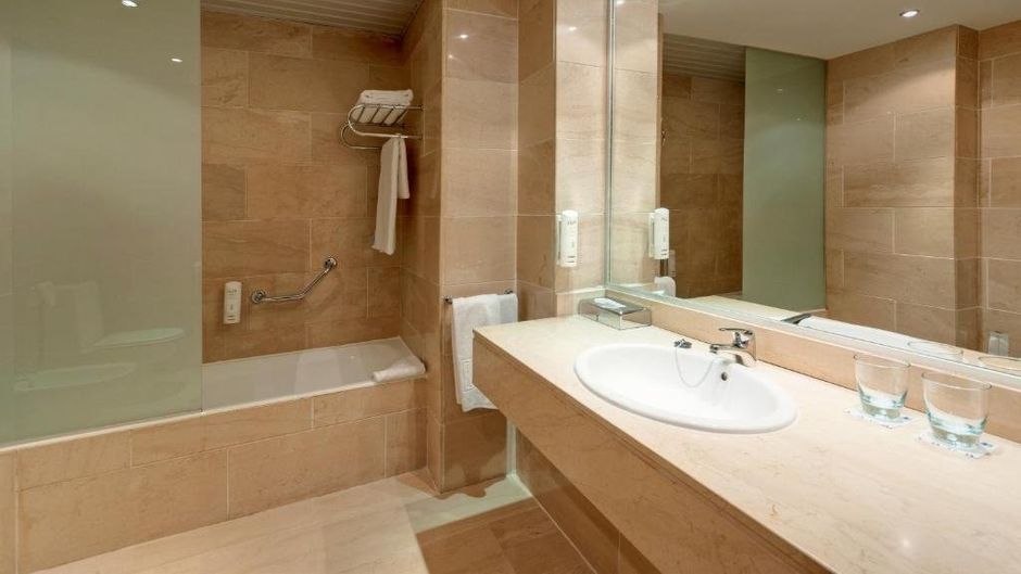 Hotel Ceuta Puerta de Africa Room