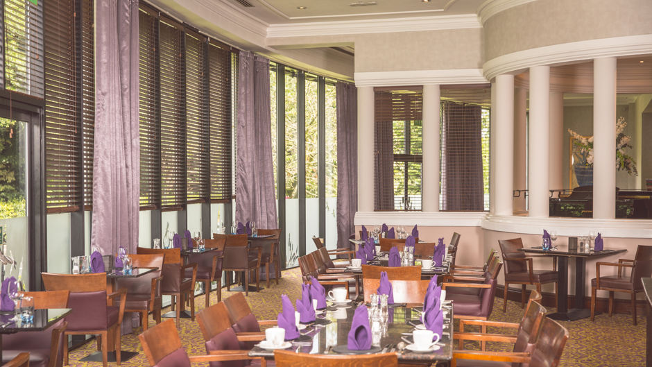 Everglades Hotel Restaurant