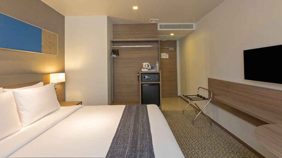 Holiday Inn Express Bangkok Sathorn Room