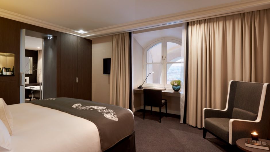 InterContinental Marseille-Hotel Dieu Suite
