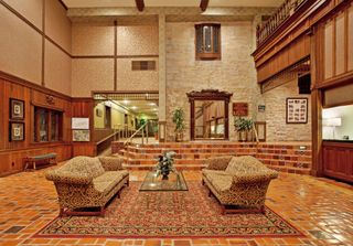Holiday Inn Saint Louis W at Six Flags