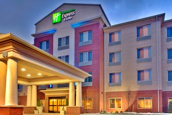 Holiday Inn Express Hotel & Stes Dewitt