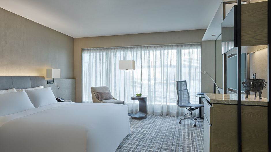 New World Millennium Hong Kong Hotel Room