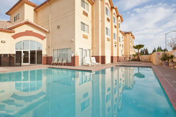 Holiday Inn Express Madera-Yosemite Park