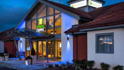 Holiday Inn Express Portsmouth - North