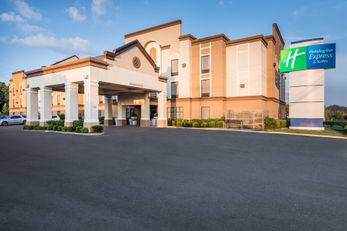Holiday Inn Express & Suites Grenada