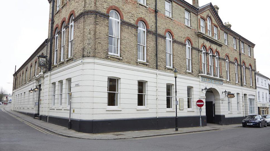 George Hotel Huntingdon Exterior