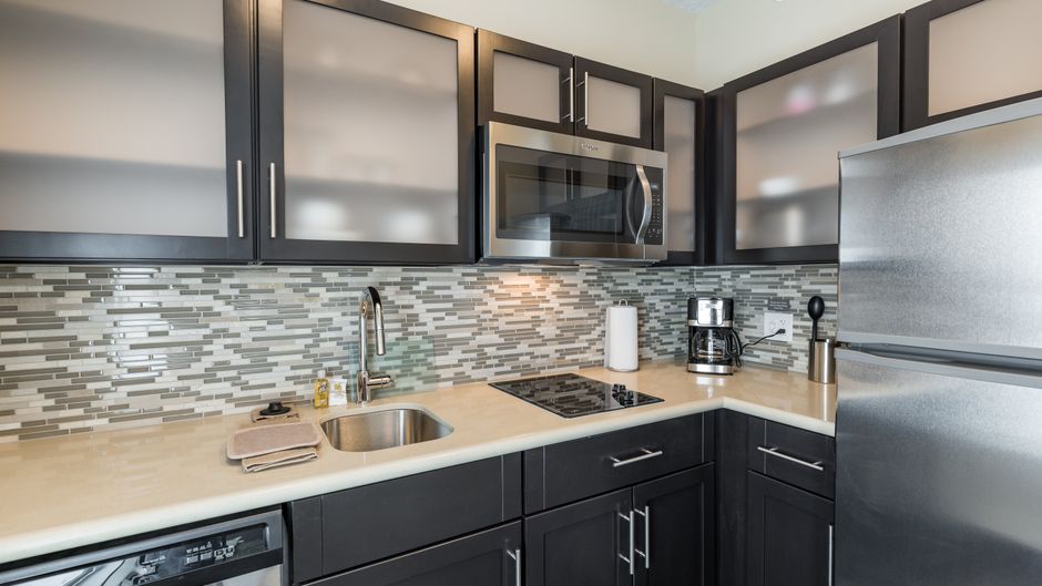 Staybridge Suites Saskatoon University Suite
