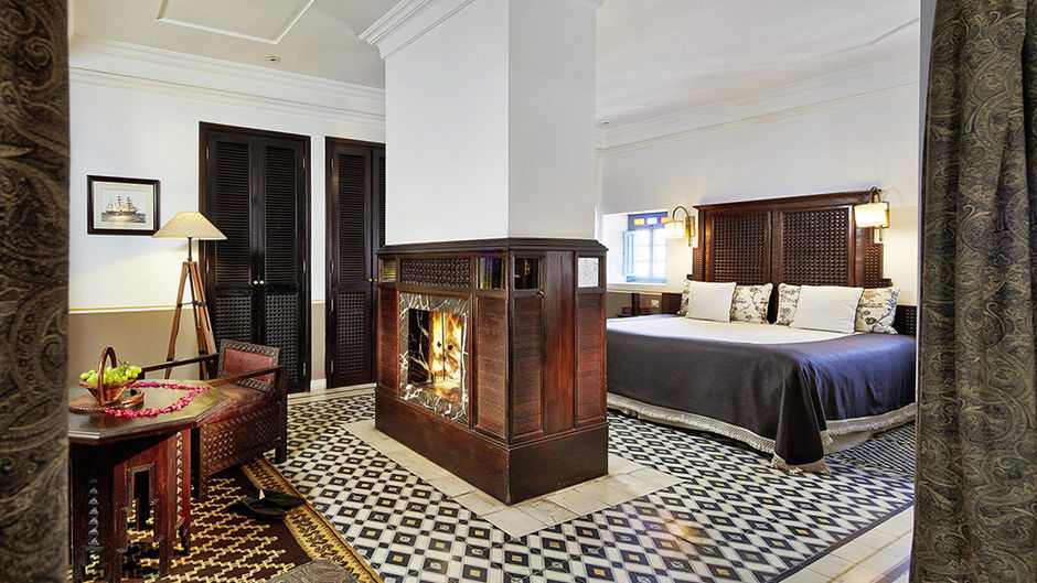 Palais L'Heure Bleue Room