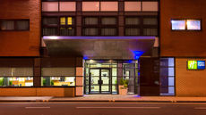 Holiday Inn Express City Ctr Riverside