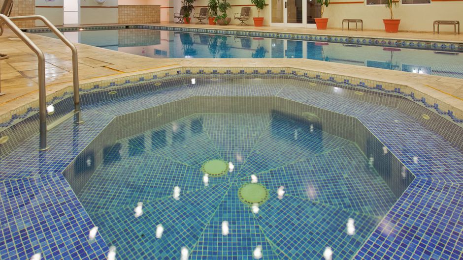Holiday Inn Durango Pool