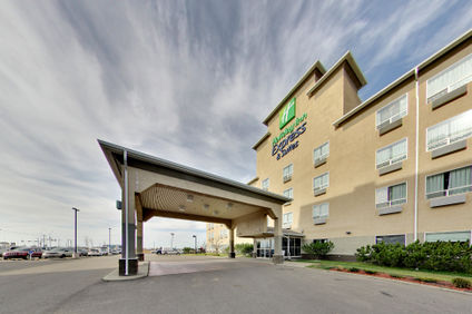 Holiday Inn Express & Stes Edmonton Arpt
