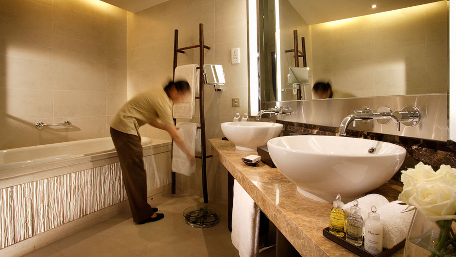 InterContinental Hanoi Westlake Room