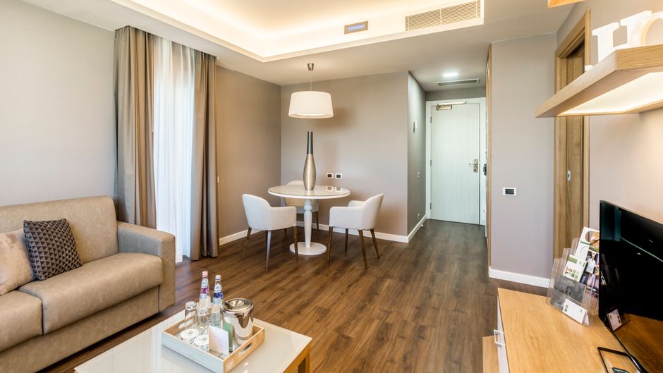 Holiday Inn Naples Suite