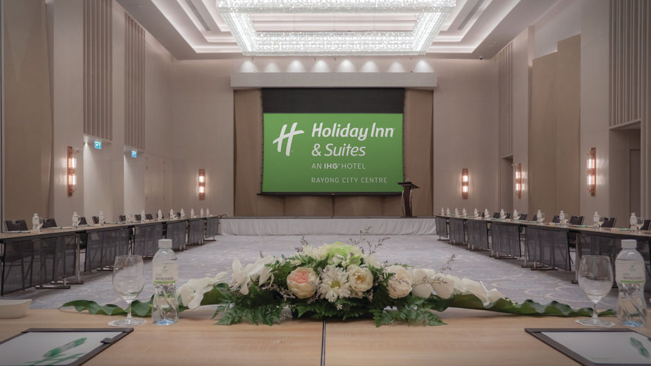 Holiday Inn & Suites Rayong City Centre Ballroom