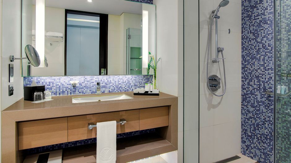 Capital Centre Arjaan by Rotana Room