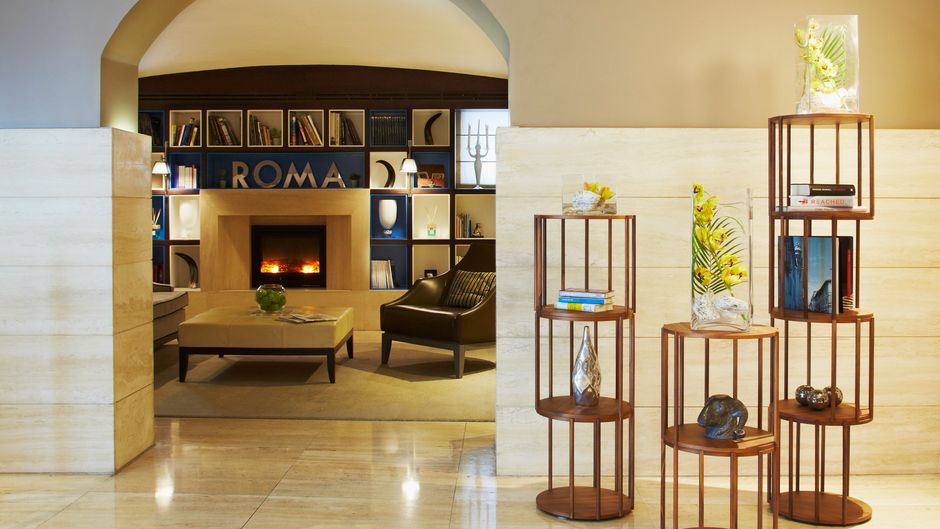 Hotel Indigo Roma-St George Lobby