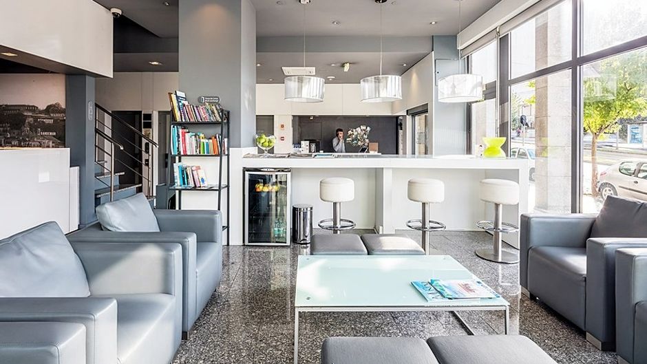 Cliphotel Gaia Porto Lobby