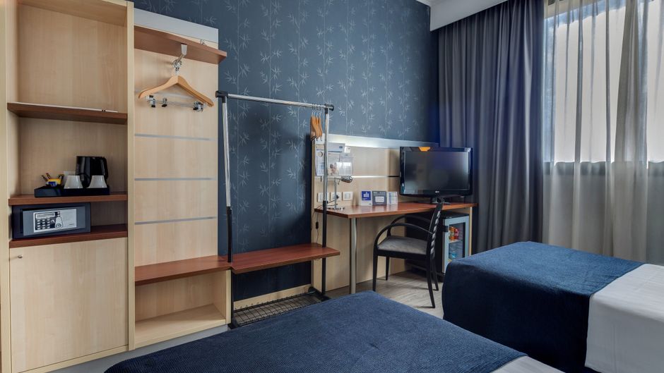 Holiday Inn Bologna-Fiera Room