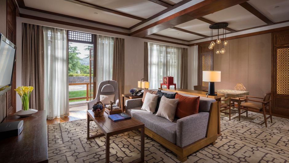 InterContinental Lijiang Ancient Town Suite