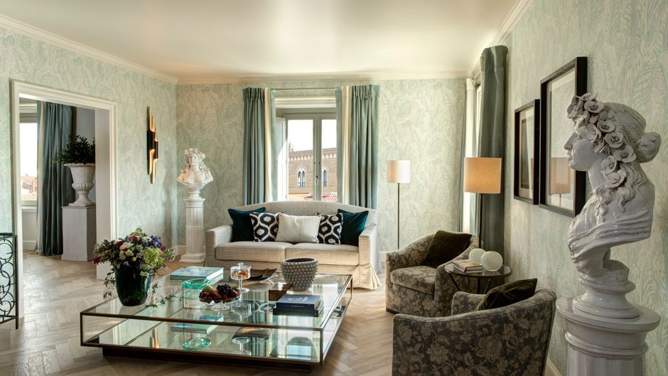 Rocco Forte Hotel Savoy Suite