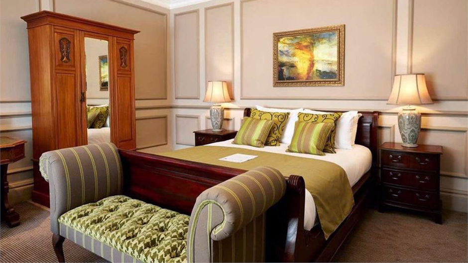 The Cedars Inn Room