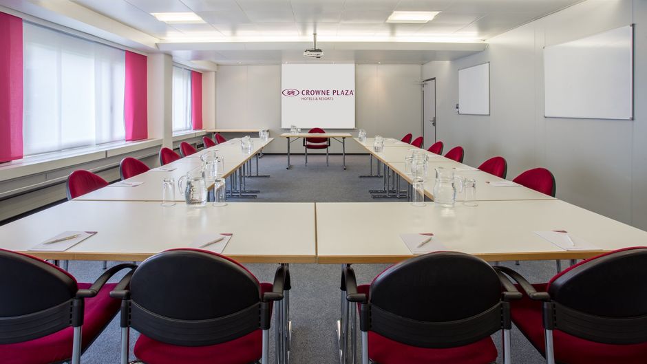 Crowne Plaza Zurich Meeting
