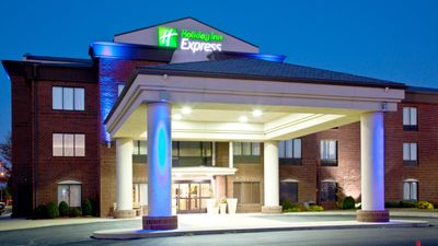 Holiday Inn Express & Suites Shelbyville