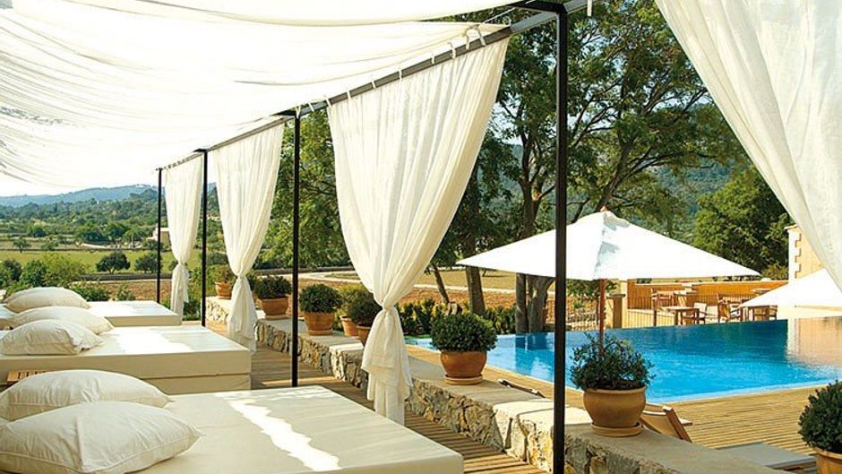 Son Brull Hotel & Spa Pool