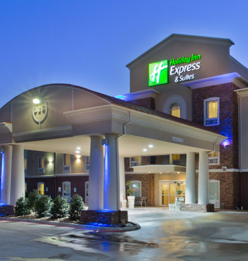 Holiday Inn Express & Suites Alvarado
