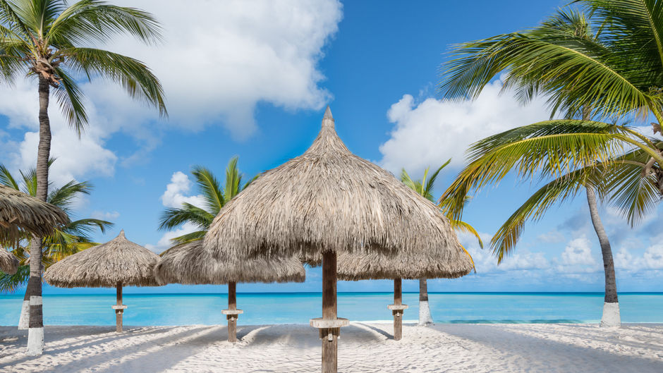 Holiday Inn Resort & Casino Aruba Beach Exterior