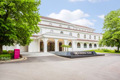 Crowne Plaza Gerrards Cross Hotel