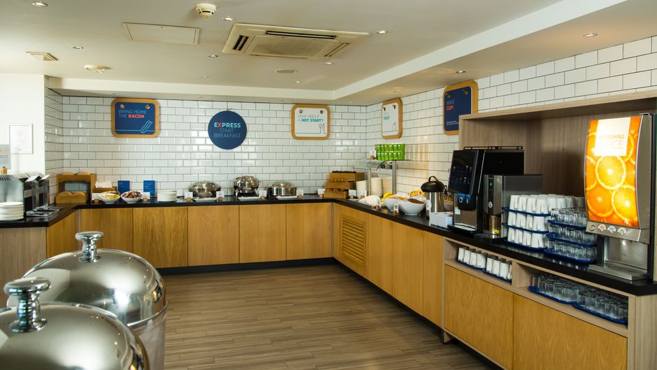 Holiday Inn Express Bath Restaurant