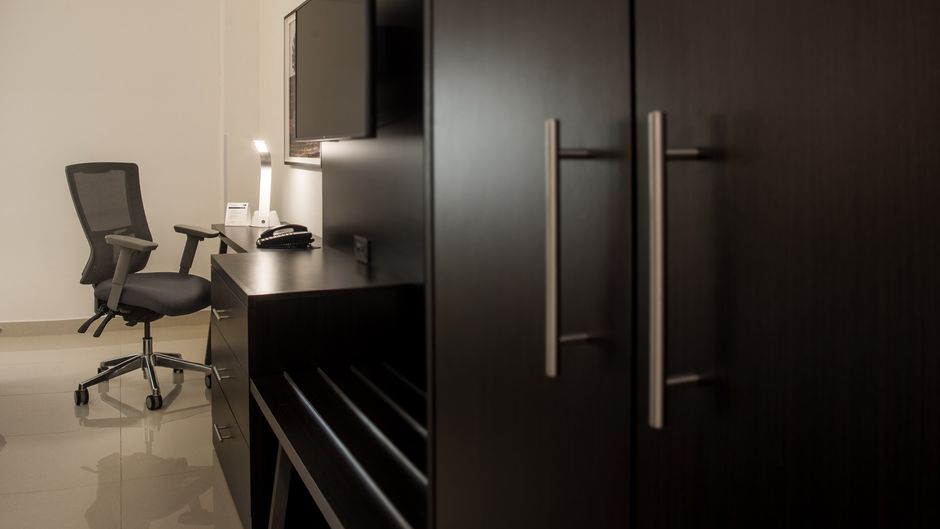 Holiday Inn Express Room